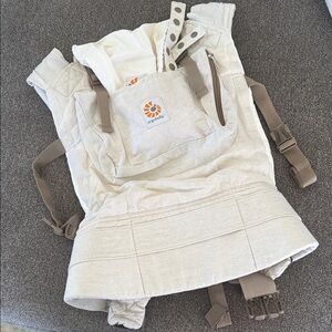 Ergo baby linen carrier